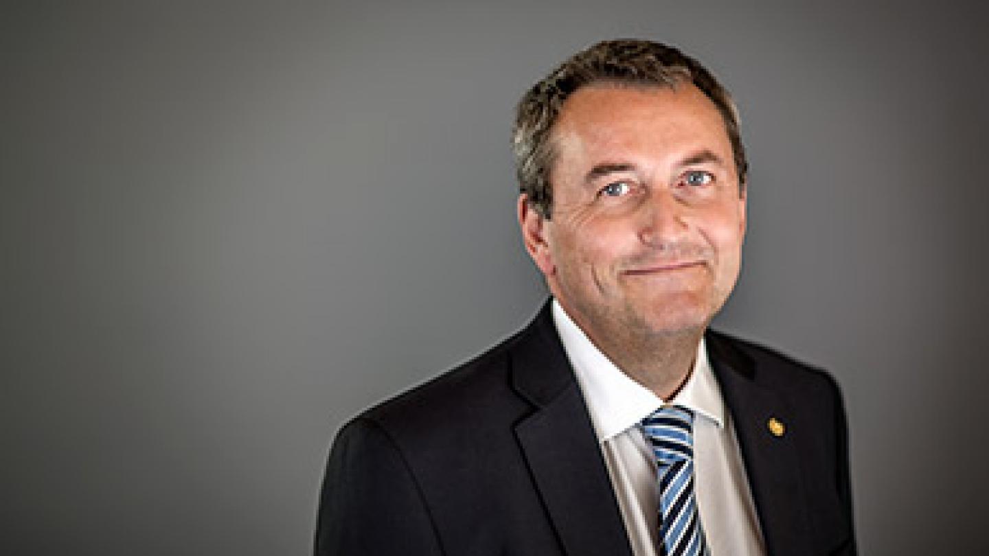 Stefan Bengtsson, rektor och VD Chalmers är styrelseledamot i Stiftelsen Korsvägens styrelse.