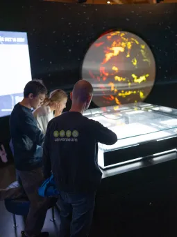 Guidning i dimkammaren