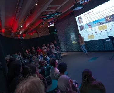 Föreläsning i Mathrix under Framtidsforum.